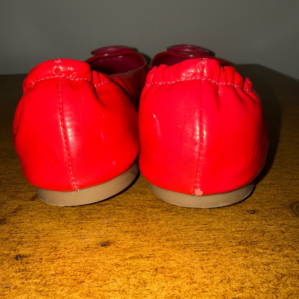 Michael Kors Patent Leather Ballet
Flats hot pink 9.5 - Picture 4 of 7